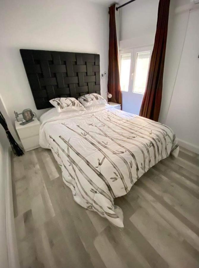 Rainbow Rentals Marques 7 Бенидорм Экстерьер фото